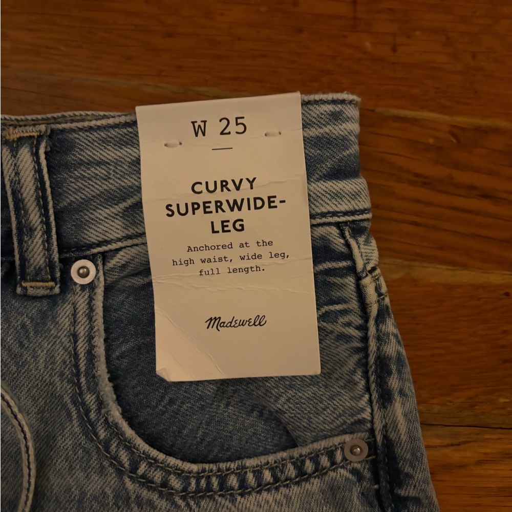 Madewell Curvy Superwide-Leg Jeans in Denim Blue - Picture 2 of 4